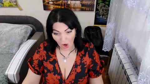 lady_boom_ online show from December 2025 07:20:02 PM