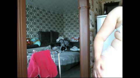 lady cute cat29 online show from September 2025 02:16:02 AM