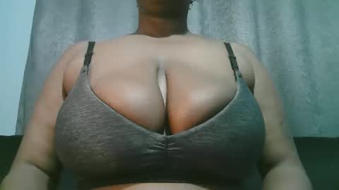 lady_dearra online show from April 2026 01:53:01 AM