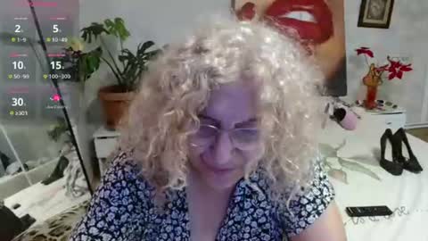 Snapshot of lady_dy4u chatting on July 2026 09:56:02 AM diana online show from July 2026 09:56:02 AM