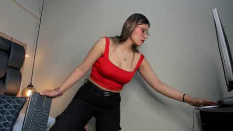 LADY  online show from October 2025 02:21:02 AM