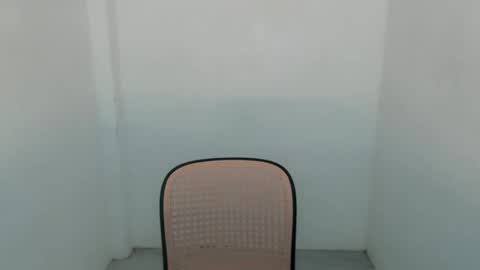   online show from February 2025 07:38:02 PM