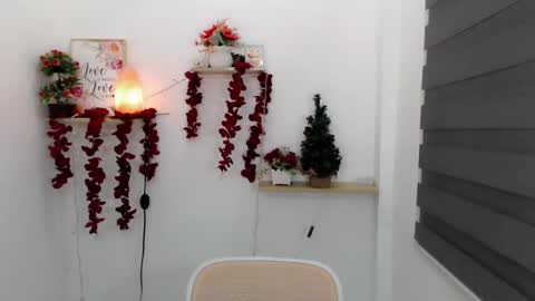   online show from March 2025 08:05:01 PM