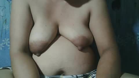 lady_love063 online show from February 2025 03:59:01 PM