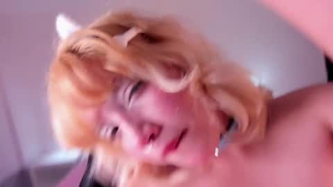 Lady  online show from March 2025 11:01:02 PM