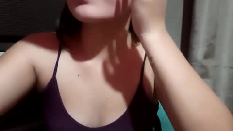 kitty online show from December 2025 08:20:01 AM