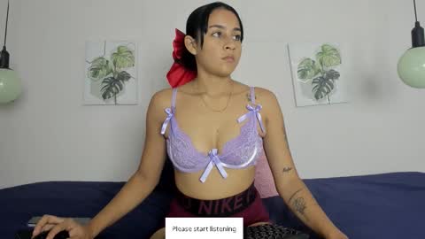 Snapshot of lady_rossee chatting on November 2025 08:40:01 PM Leidy online show from November 2025 08:40:01 PM