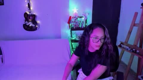 Sophie   online show from November 2025 09:06:02 PM