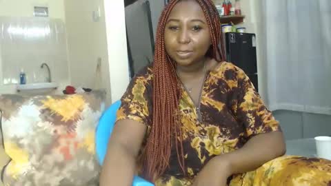 Maya online show from December 2025 01:11:01 AM