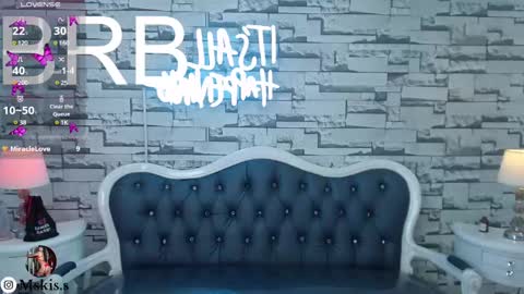 Lady Violet Bridgerton online show from February 2025 01:13:02 AM