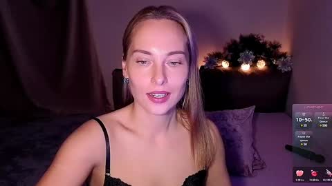 LadyAdele online show from December 2024 01:32:02 PM