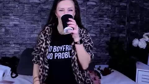 Jenny online show from February 2026 11:50:01 AM