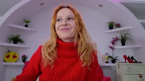 Sima Ladybigsmile online show from September 2025 07:04:01 PM