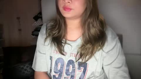 Snapshot of ladybird21 chatting on February 2025 11:55:02 PM Aria online show from February 2025 11:55:02 PM