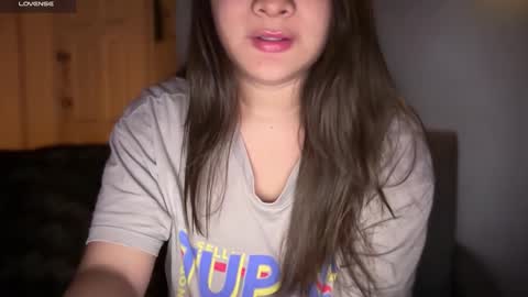 Snapshot of ladybird21 chatting on November 2025 07:42:01 AM Aria online show from November 2025 07:42:01 AM