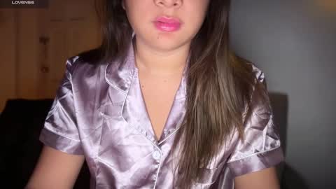 Snapshot of ladybird21 chatting on January 2026 08:40:02 AM Aria online show from January 2026 08:40:02 AM