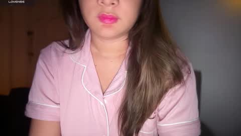 Snapshot of ladybird21 chatting on January 2026 01:57:02 PM Aria online show from January 2026 01:57:02 PM