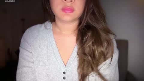 Snapshot of ladybird21 chatting on February 2026 04:51:02 PM Aria online show from February 2026 04:51:02 PM