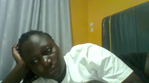 lindah32 online show from March 2026 02:32:01 PM