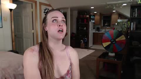 Snapshot of ladyboyhomemaker chatting on February 2025 08:55:02 AM ladyboyhomemaker online show from February 2025 08:55:02 AM