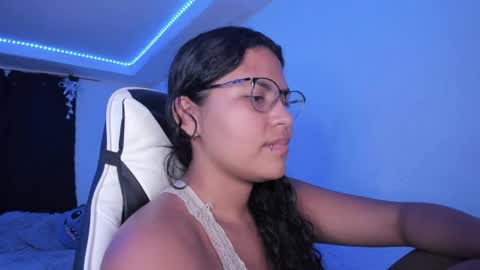  Lady  online show from December 2024 03:03:02 AM