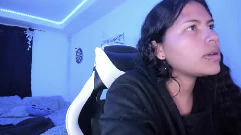  Lady  online show from January 2025 05:59:01 AM