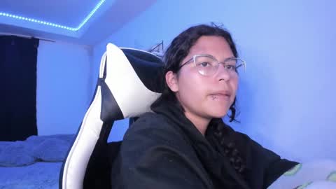  Lady  online show from February 2025 08:51:02 AM