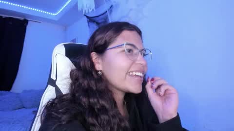  Lady  online show from October 2025 03:07:02 AM