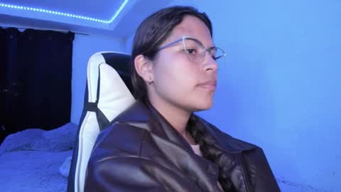  Lady  online show from February 2026 02:56:02 AM