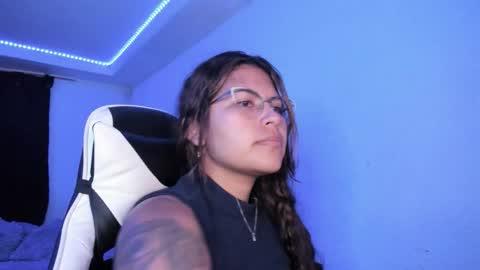  Lady  online show from March 2026 02:28:02 AM