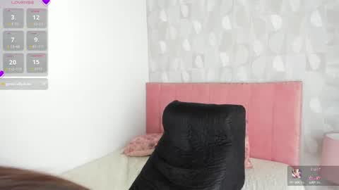  Danna................. online show from October 2025 05:32:02 PM