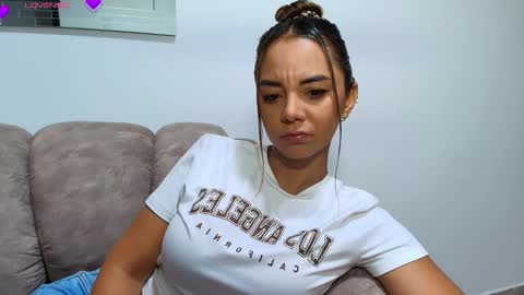 Hello im lady nice to meet you  online show from November 2025 02:29:02 PM