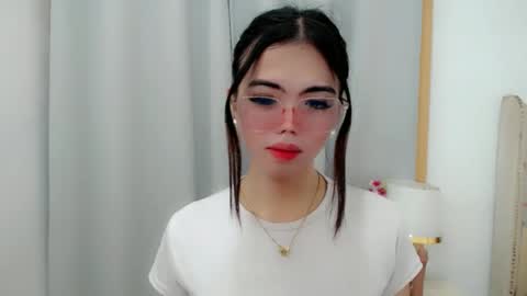 ladyfucker_ online show from October 2025 11:23:01 PM