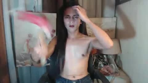 ladygreen03 online show from November 2025 06:45:01 AM