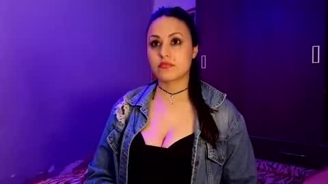 Snapshot of ladygwendolyn chatting on April 2026 01:14:01 AM Gwen online show from April 2026 01:14:01 AM