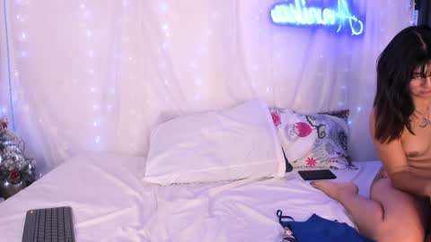 Laena Arryn online show from December 2024 11:51:01 PM