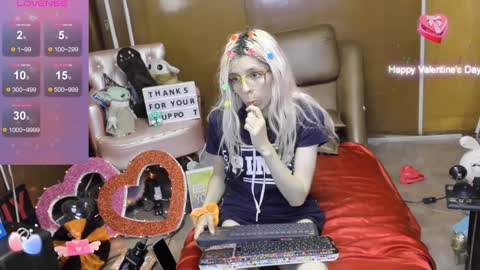 Skinnygirl online show from December 2024 11:29:02 PM