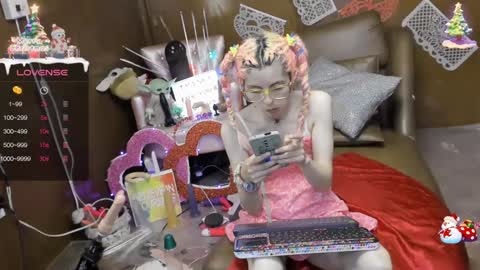 Skinnygirl online show from February 2025 12:43:02 AM