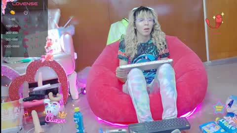 Skinnygirl online show from April 2026 01:49:01 AM