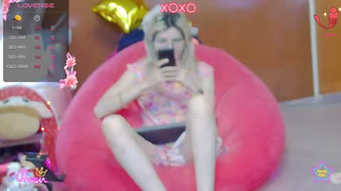 Snapshot of laflakita21 chatting on July 2026 02:09:02 AM Skinnygirl online show from July 2026 02:09:02 AM