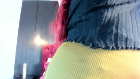 Laia  online show from May 2026 11:50:01 AM