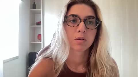 Snapshot of lailayourangel chatting on December 2025 05:20:01 PM lailayourangel online show from December 2025 05:20:01 PM