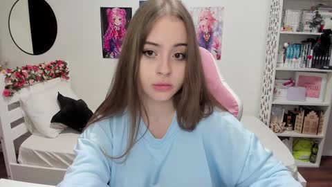 Kira online show from December 2024 10:53:02 PM