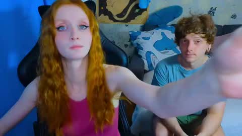 Snapshot of laksmrrr chatting on May 2026 09:27:01 AM Lu Alex online show from May 2026 09:27:01 AM