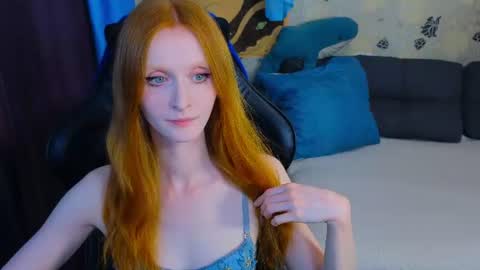 Snapshot of laksmrrr chatting on July 2026 04:25:02 PM Lu Alex online show from July 2026 04:25:02 PM