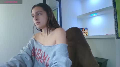 Lala clark online show from October 2025 12:47:01 PM