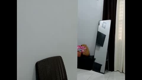 Bellaaa 333 online show from February 2026 08:27:02 AM