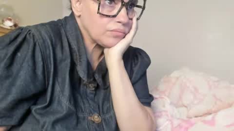 Snapshot of lalaisallbad chatting on November 2025 03:28:01 AM Naomi Rose online show from November 2025 03:28:01 AM