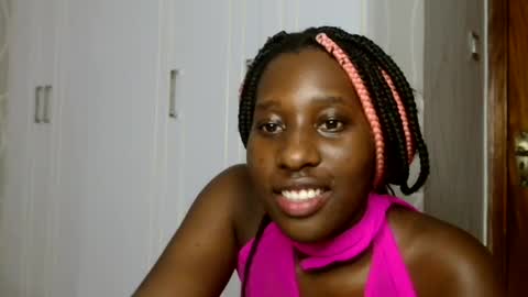 Snapshot of lalisa_manobal chatting on June 2026 02:24:02 AM Lalisa online show from June 2026 02:24:02 AM