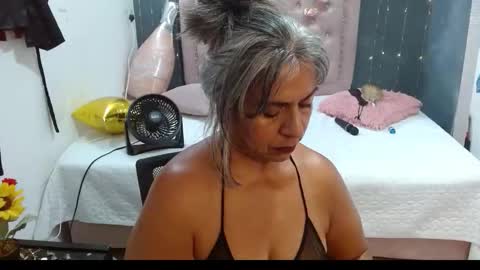 lalisha online show from February 2026 11:53:02 PM